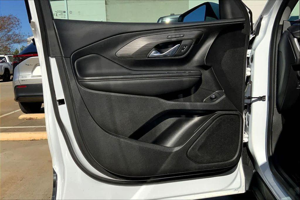 used 2023 GMC Terrain car, priced at $21,915