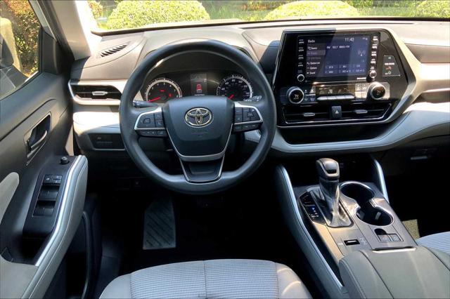 used 2022 Toyota Highlander car, priced at $29,795