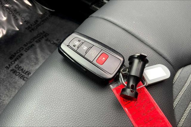 used 2022 Toyota Highlander car, priced at $42,280