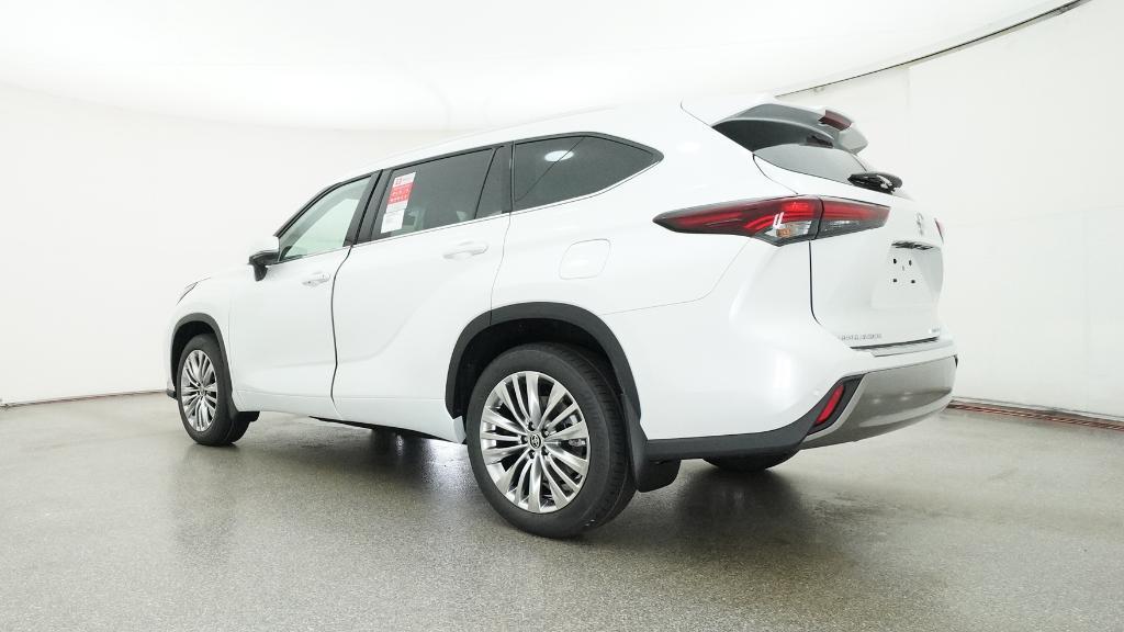 new 2025 Toyota Highlander car, priced at $56,276