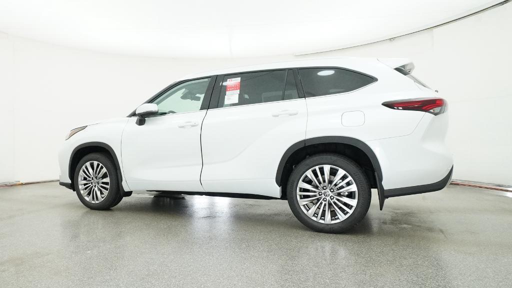 new 2025 Toyota Highlander car, priced at $56,276