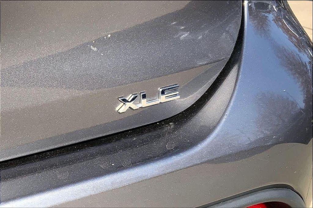 used 2024 Toyota Highlander car, priced at $39,015