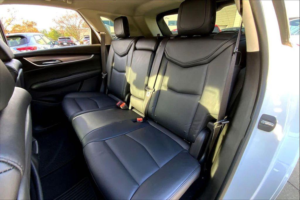 used 2018 Cadillac XT5 car, priced at $18,797