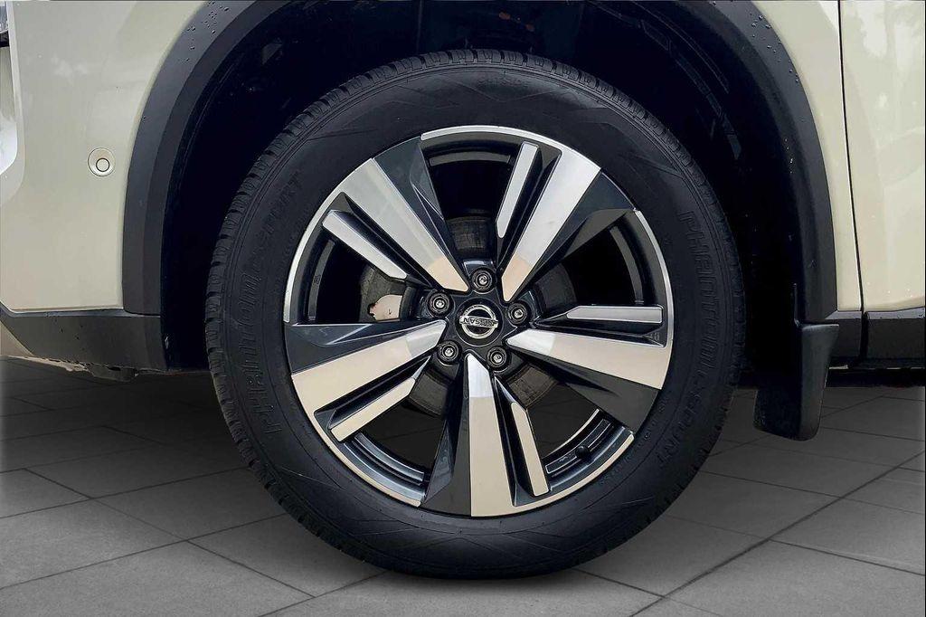 used 2021 Nissan Rogue car, priced at $24,970