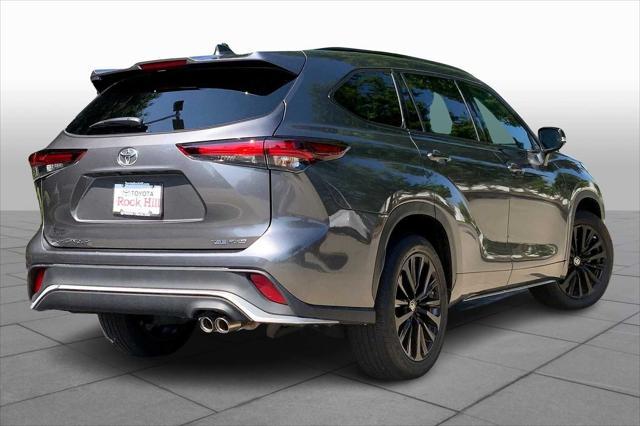 used 2024 Toyota Highlander car, priced at $44,529