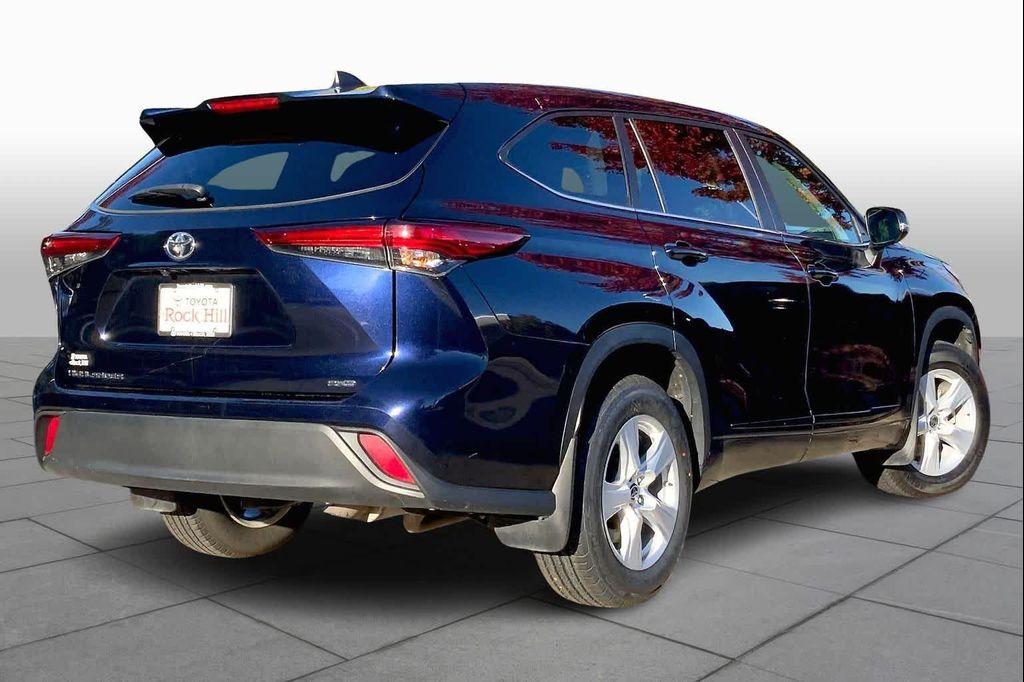used 2023 Toyota Highlander car, priced at $32,379