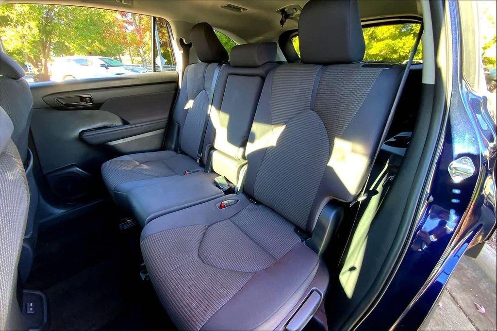 used 2023 Toyota Highlander car, priced at $32,379