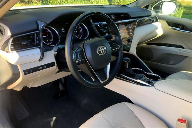 used 2020 Toyota Camry Hybrid car, priced at $28,384