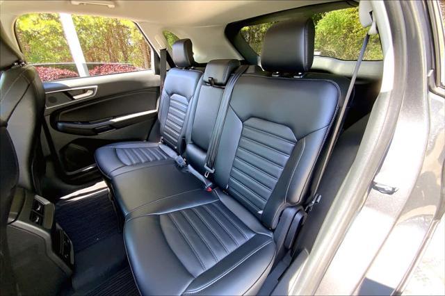 used 2024 Ford Edge car, priced at $30,720