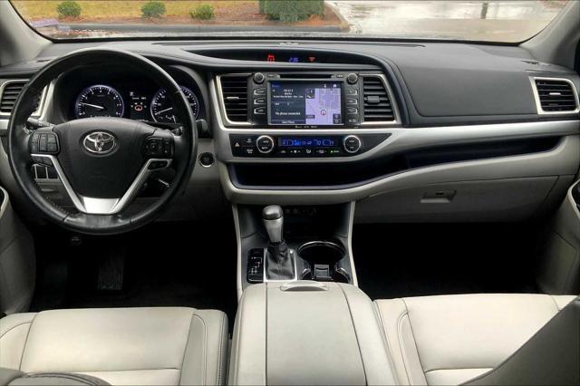 used 2017 Toyota Highlander car, priced at $20,625