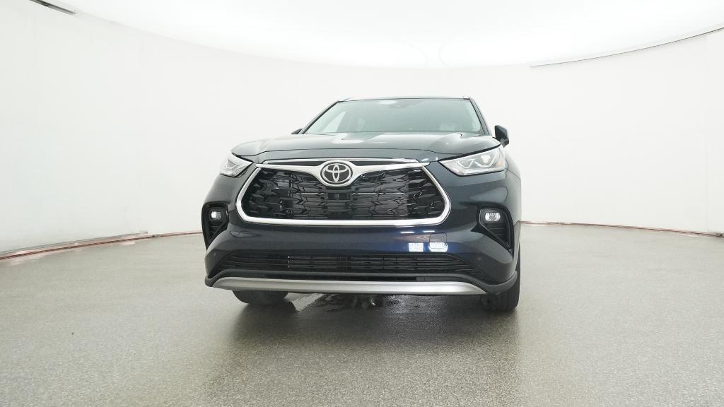 new 2025 Toyota Highlander Hybrid car, priced at $58,120