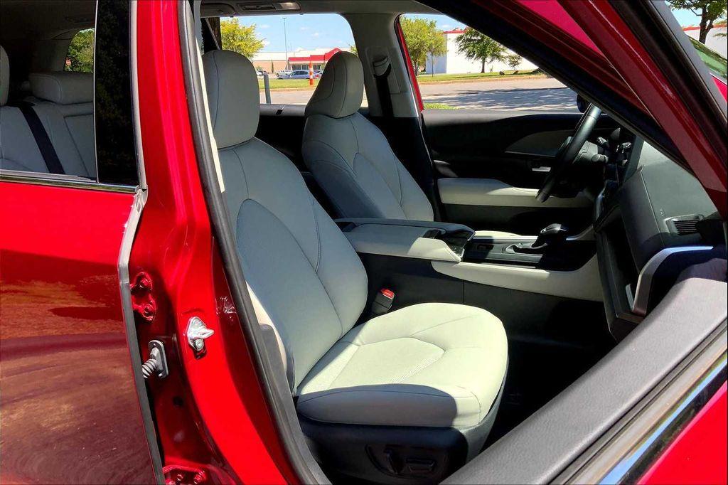 used 2024 Toyota Grand Highlander car, priced at $47,890