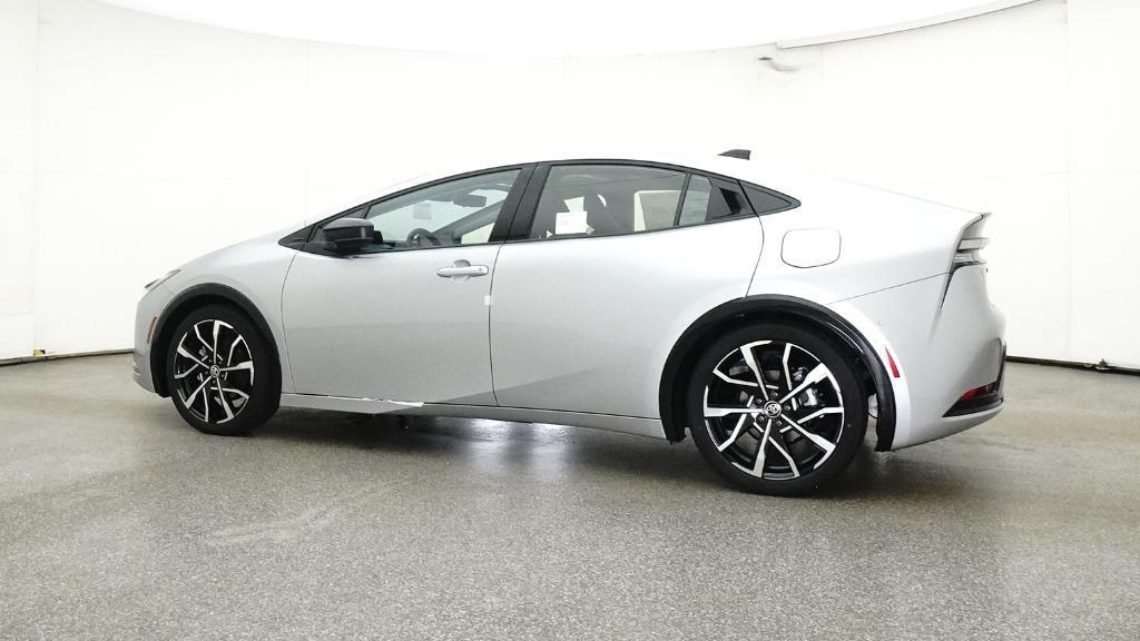 new 2026 Toyota Prius Plug-In Hybrid car, priced at $44,093