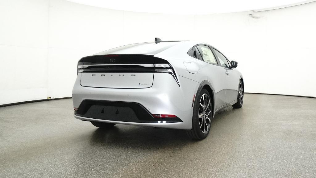 new 2026 Toyota Prius Plug-In Hybrid car, priced at $44,093