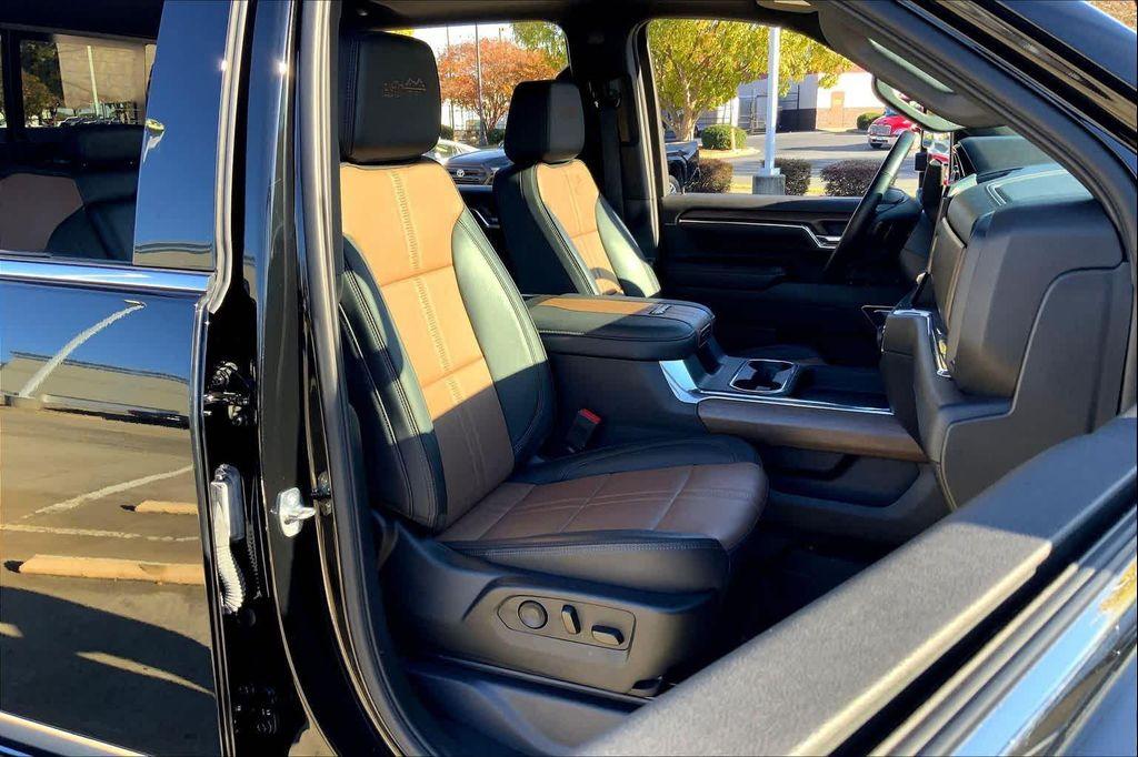 used 2024 Chevrolet Silverado 2500 car, priced at $69,440