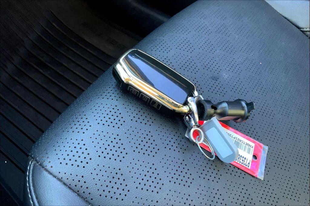 used 2023 Kia Seltos car, priced at $21,458