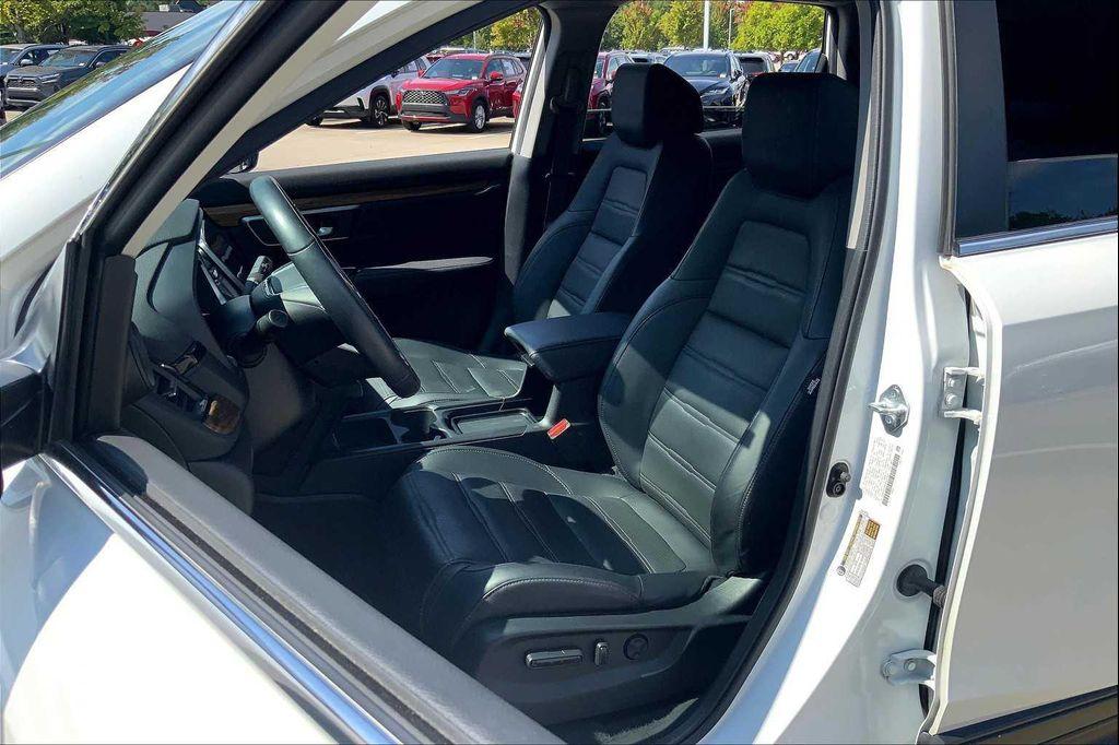used 2021 Honda CR-V car, priced at $25,122
