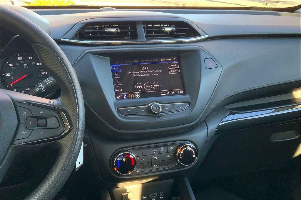 used 2023 Chevrolet TrailBlazer car, priced at $18,741