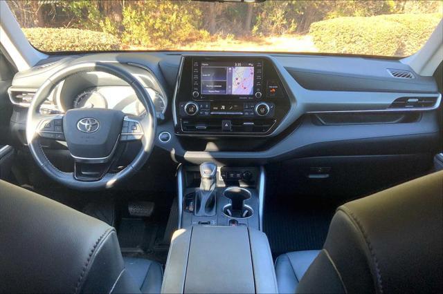 used 2021 Toyota Highlander car, priced at $36,342