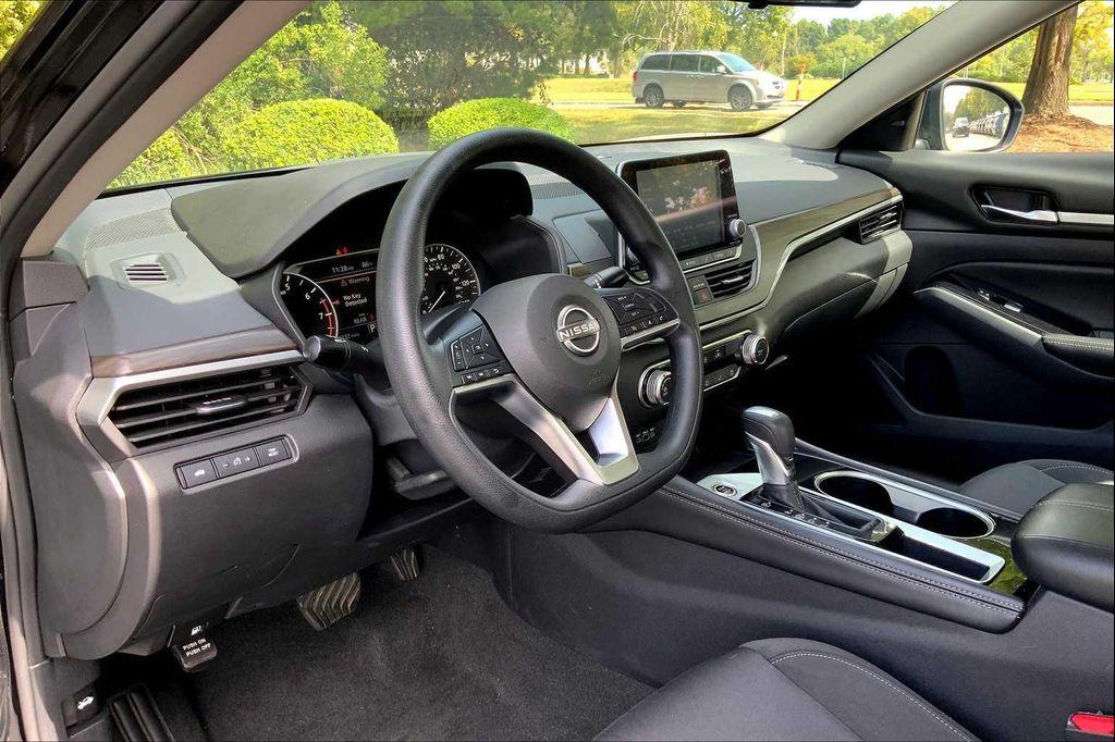 used 2023 Nissan Altima car, priced at $20,809