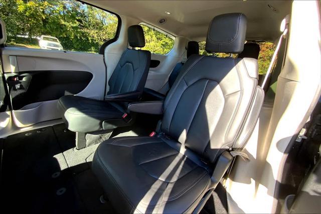 used 2019 Chrysler Pacifica car, priced at $22,998