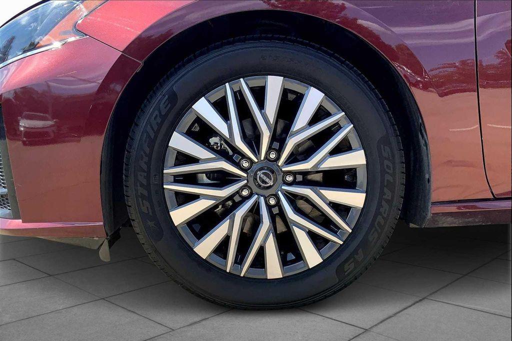 used 2023 Nissan Altima car, priced at $21,025