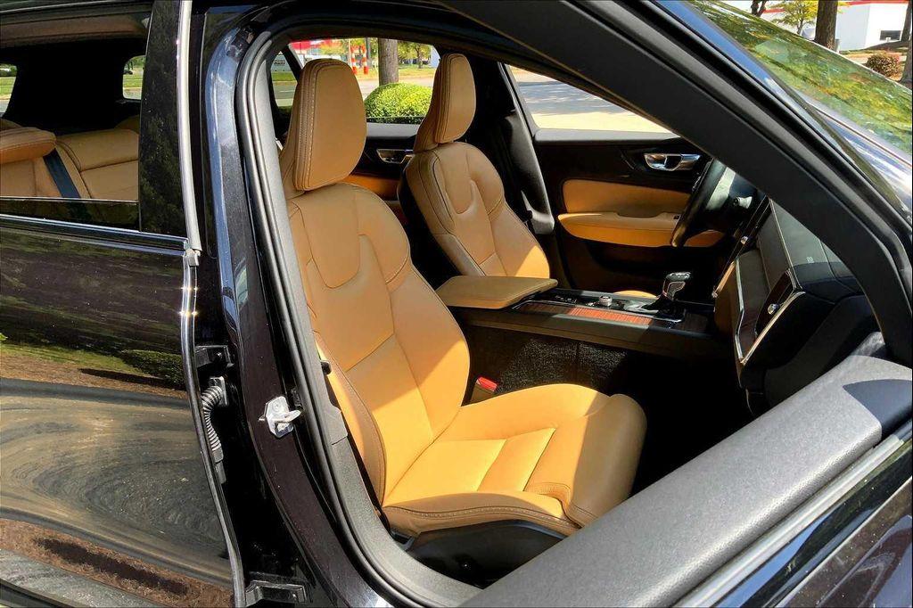 used 2020 Volvo V60 Cross Country car, priced at $24,995