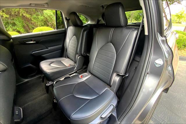 used 2023 Toyota Highlander car, priced at $39,920