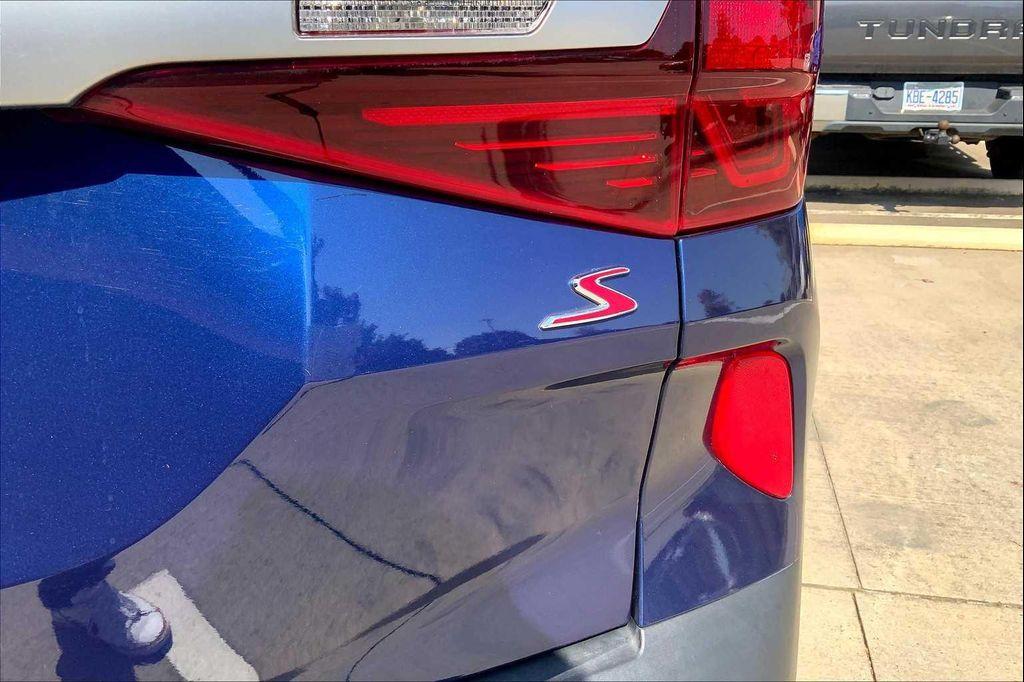 used 2021 Kia Seltos car, priced at $18,049