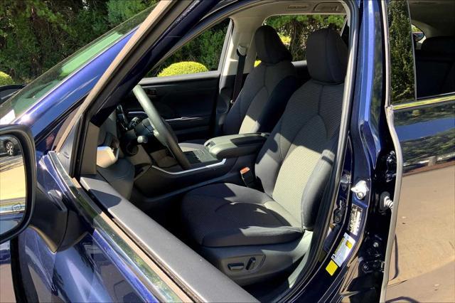 used 2022 Toyota Highlander car, priced at $31,679