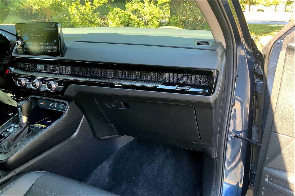 used 2024 Honda CR-V car, priced at $33,876
