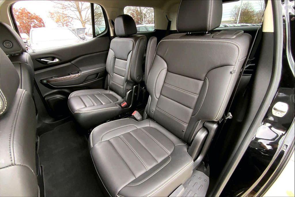 used 2021 GMC Acadia car, priced at $29,222