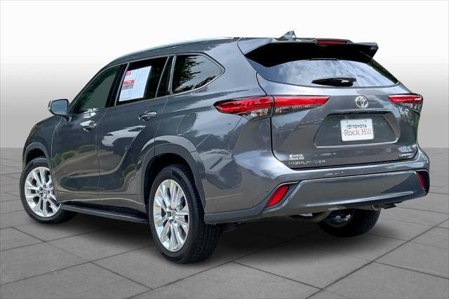 used 2023 Toyota Highlander car, priced at $38,588