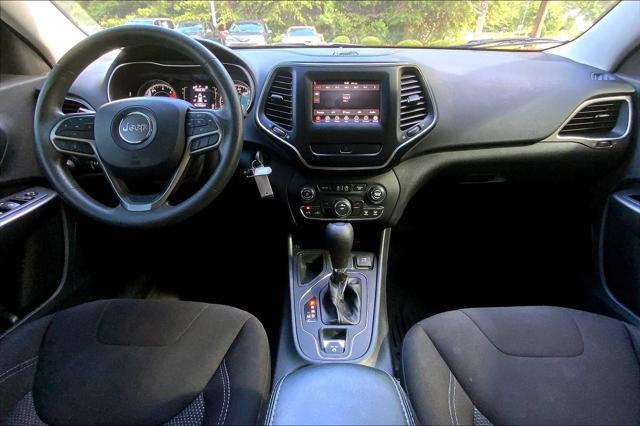 used 2020 Jeep Cherokee car, priced at $15,170