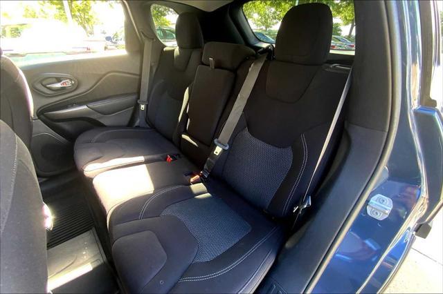 used 2020 Jeep Cherokee car, priced at $15,170