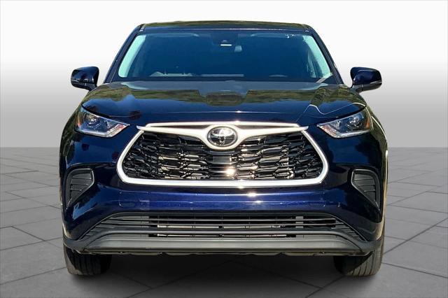 used 2021 Toyota Highlander car, priced at $28,467