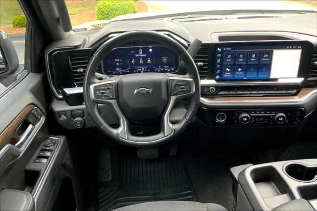 used 2022 Chevrolet Silverado 1500 car, priced at $31,972