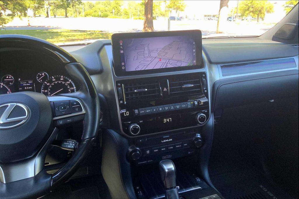used 2022 Lexus GX 460 car, priced at $55,271