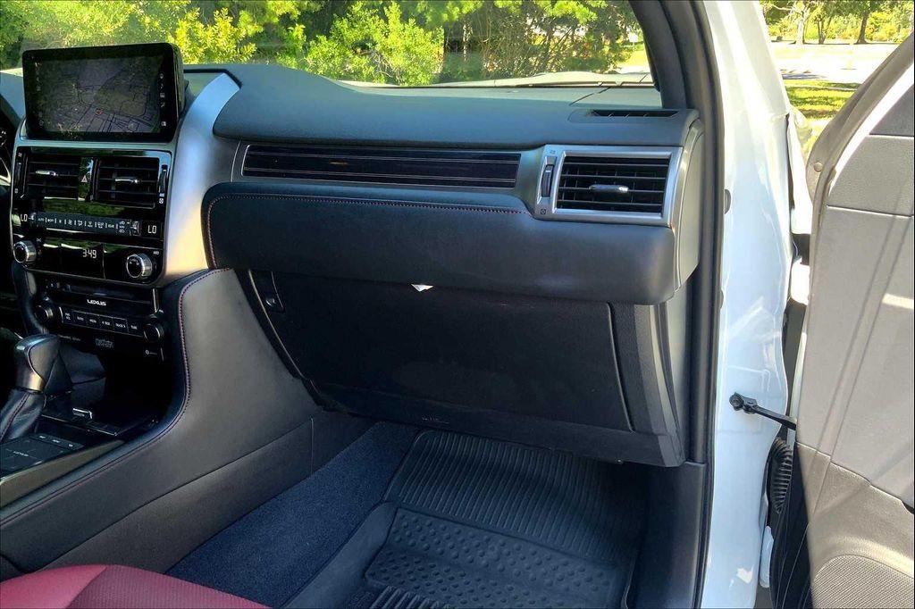used 2022 Lexus GX 460 car, priced at $55,271