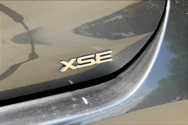 used 2024 Toyota Highlander car, priced at $41,399