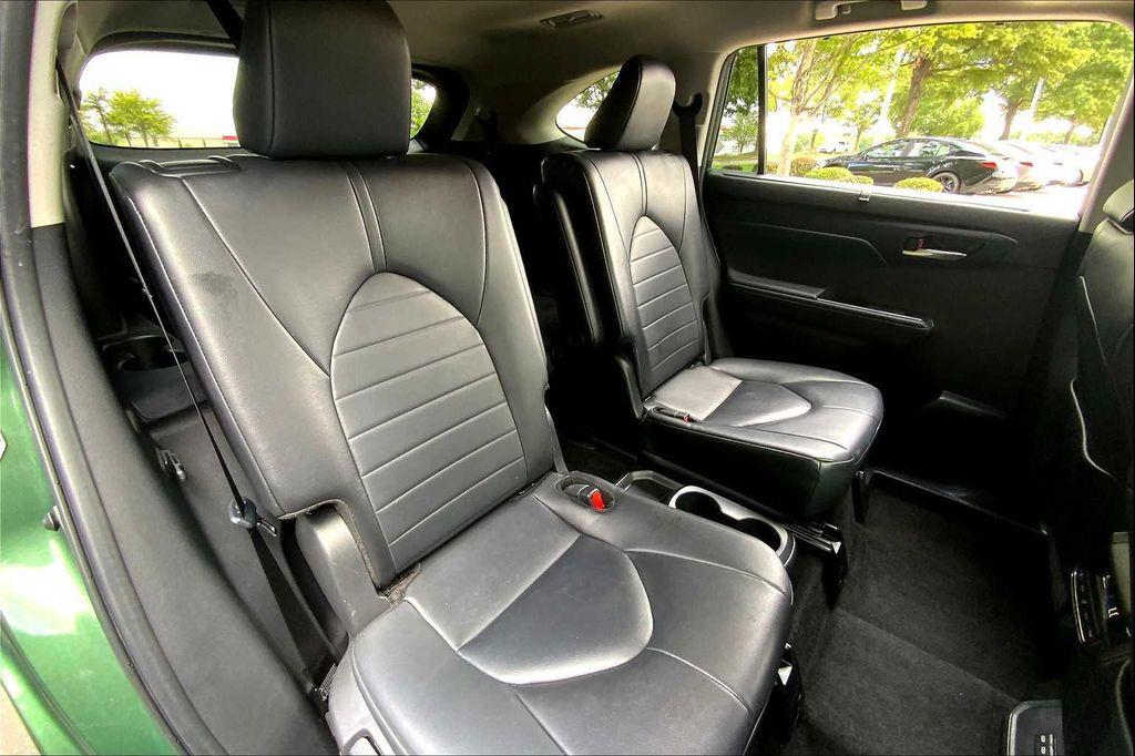 used 2024 Toyota Highlander car, priced at $41,550