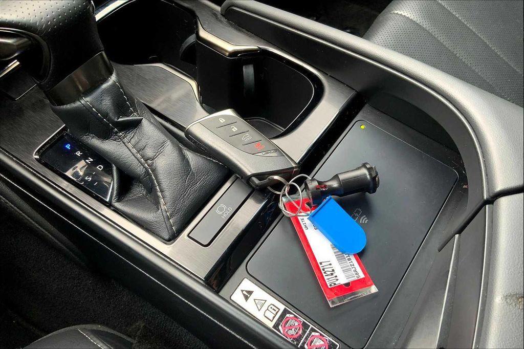 used 2023 Lexus ES 350 car, priced at $40,926