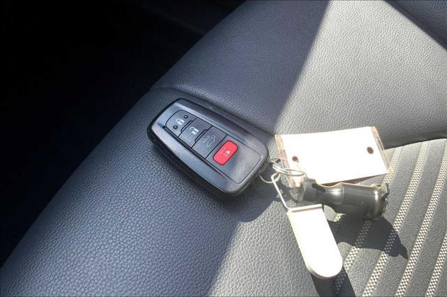 used 2023 Toyota Highlander car, priced at $37,664