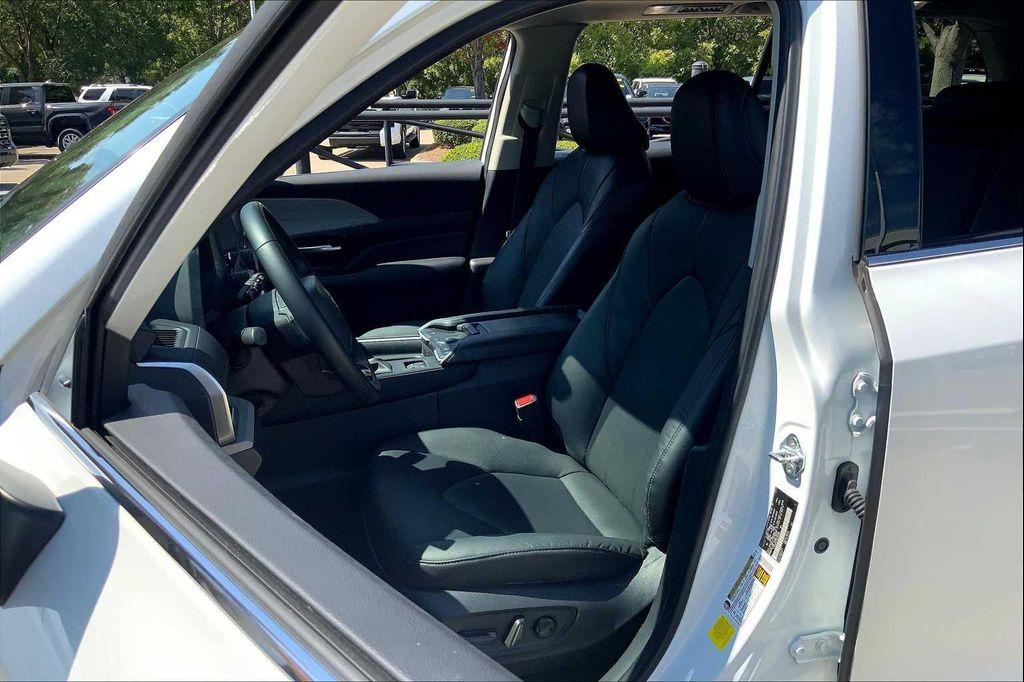 used 2024 Toyota Grand Highlander car, priced at $45,477