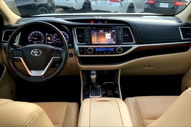 used 2019 Toyota Highlander car, priced at $26,782