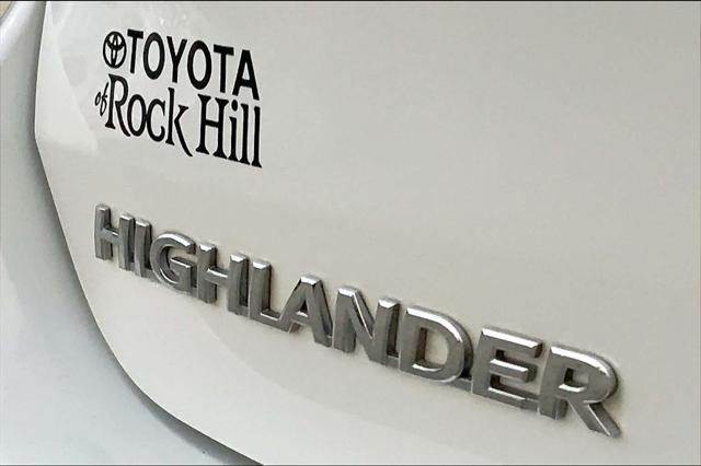 used 2019 Toyota Highlander car, priced at $26,782