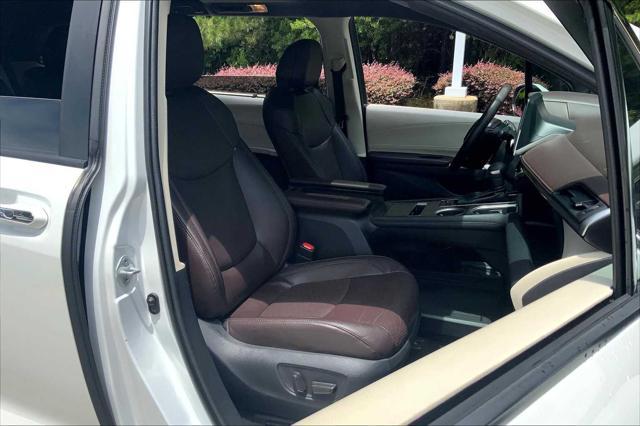 used 2022 Toyota Sienna car, priced at $43,467
