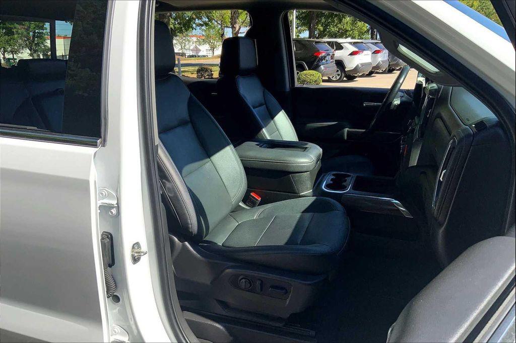 used 2022 Chevrolet Silverado 1500 car, priced at $44,719