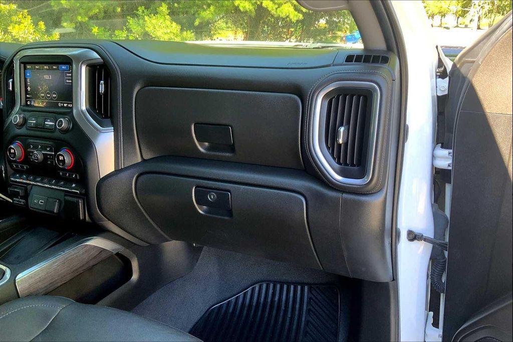 used 2022 Chevrolet Silverado 1500 car, priced at $44,719