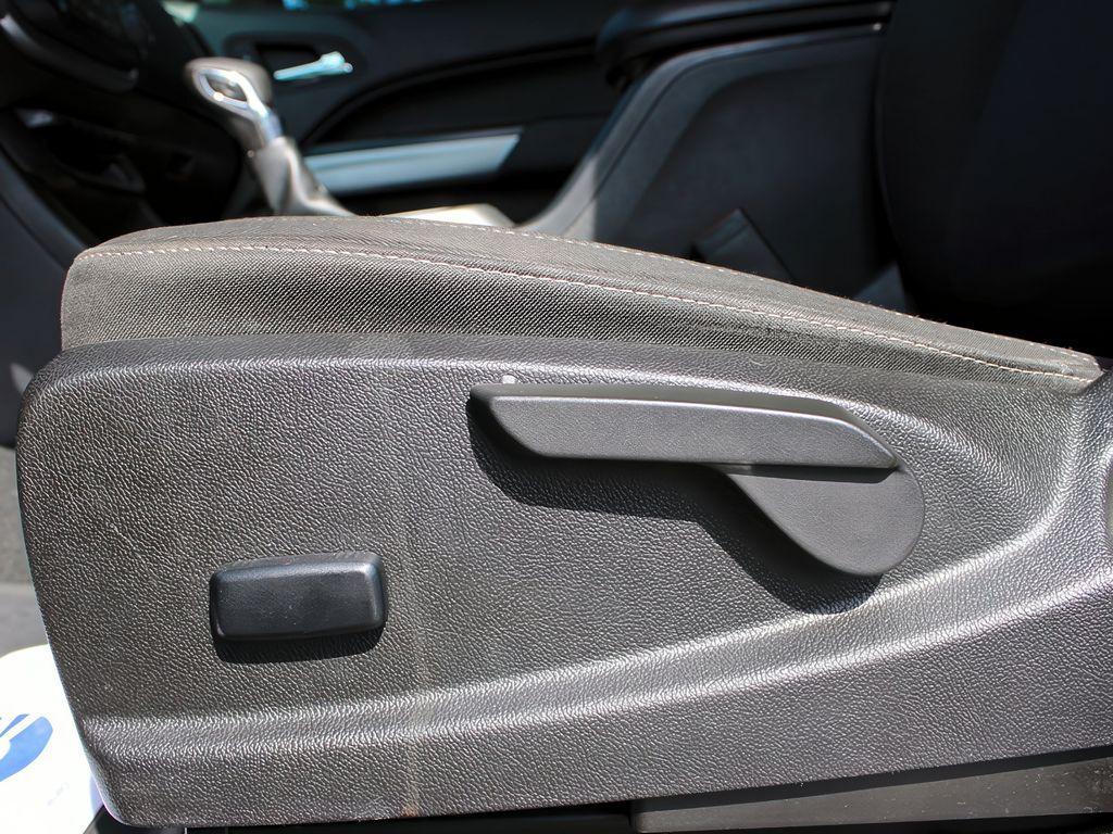 used 2022 Chevrolet Colorado car, priced at $26,299